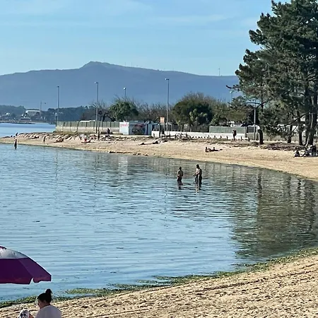 Casita Puerto Maritimo Vilanova de Arousa
